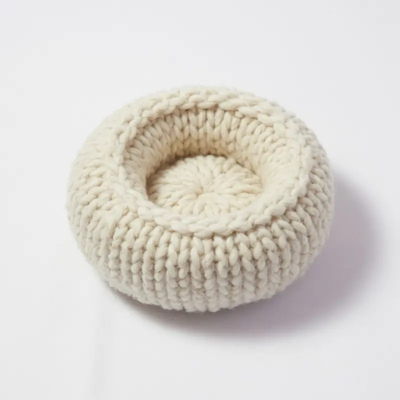 Chunky Knit Snuggle Nest